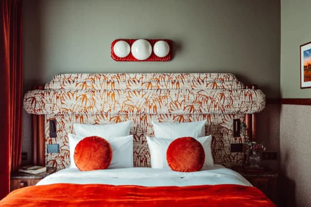 1.75 パリ ラ トレーヴ-スイート エンスイート-1