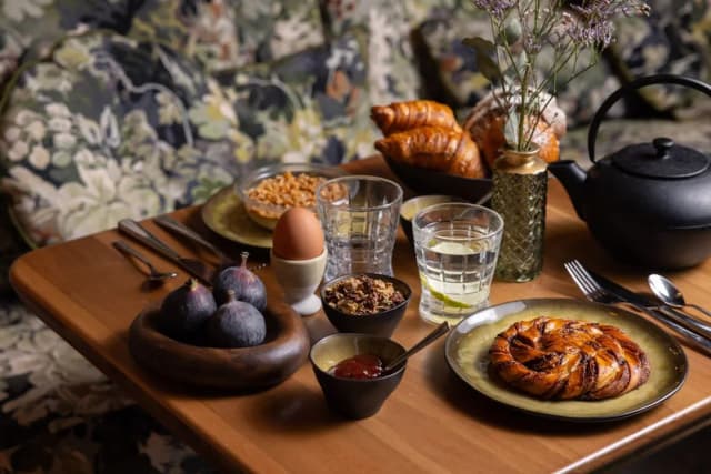 1.75 パリ ラ トレーヴ-スイート エンスイート シティビュー-4