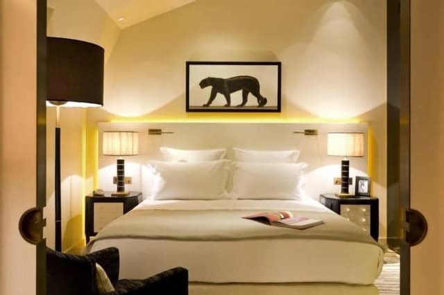 Hôtel Montaigne-Suite, 1 King Bed, City View-7