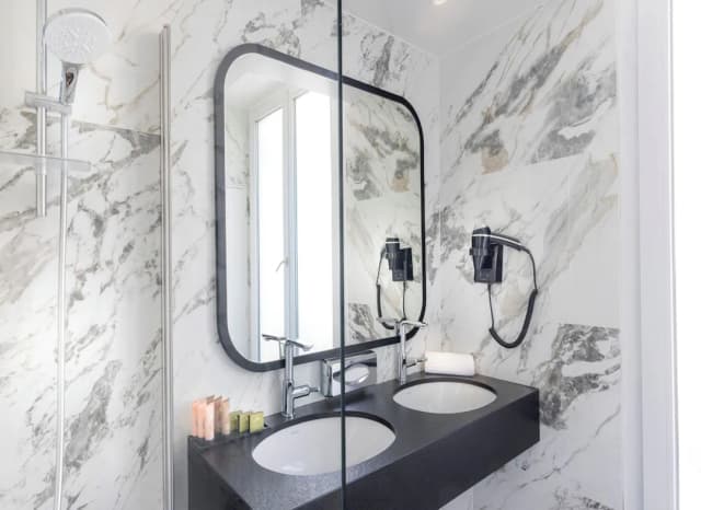 호텔 뒤 부아-프리미엄 트리플룸-16