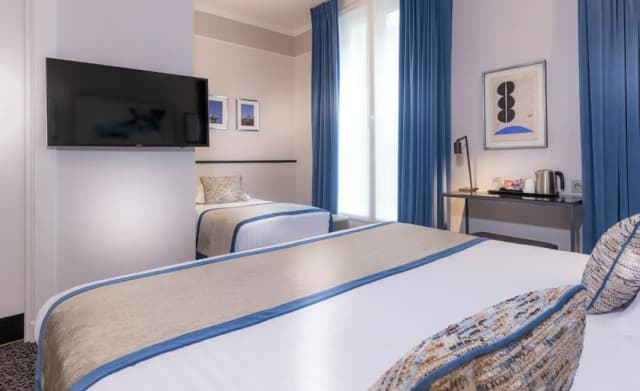 호텔 뒤 부아-프리미엄 트리플룸-8