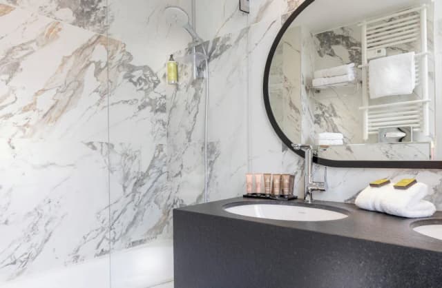 호텔 뒤 부아-프리미엄 트리플룸-13