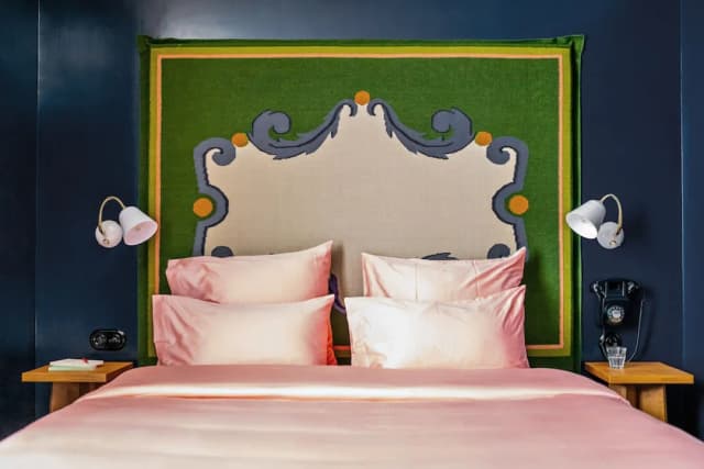 波提耶飯店-高級三人房-1