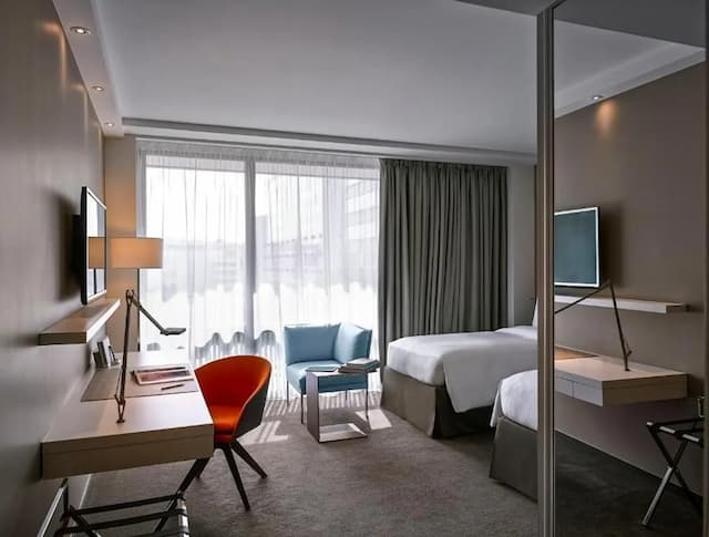 鉑爾曼巴黎埃菲爾鐵塔飯店-經典客房, 2 張單人床, 陽台, 花園景觀-4