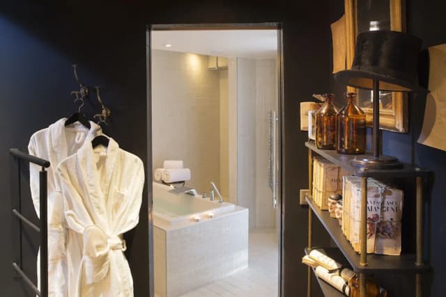 オテル ル シャ ノワール-スイート (Prestige)-17
