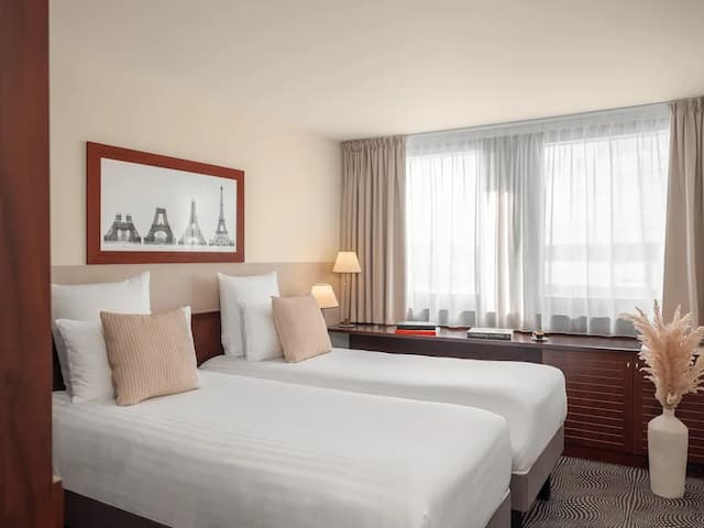 Mercure Paris Gare Montparnasse TGV-Classic Twin Room, 2 Twin Beds-1