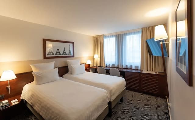 Mercure Paris Gare Montparnasse TGV-Superior Room, 2 Twin Beds-4