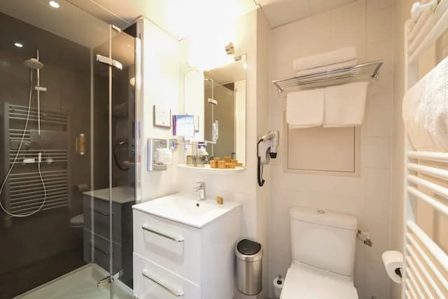 Hôtel Le Richemont-经典三人房-6