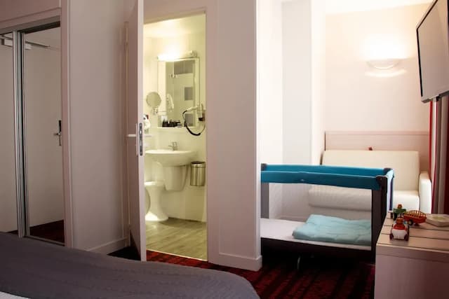 Hôtel Le Richemont-经典三人房-4