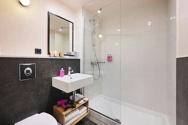 法國巴黎巴士底 Moxy 酒店-客房, 1 張加大雙人床 (Moxy Sleeper)-7