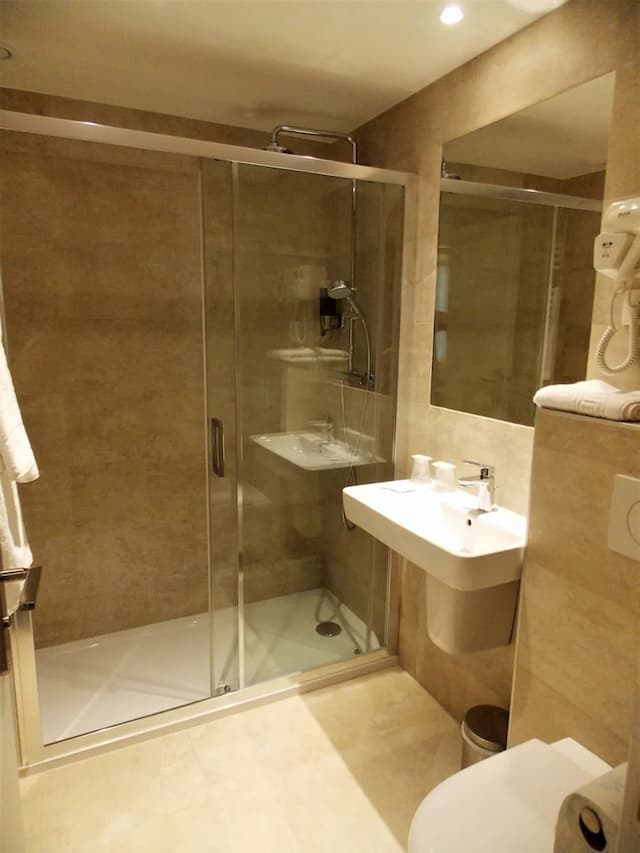 巴蒂尼奧勒斯卓越飯店-雙人房-11