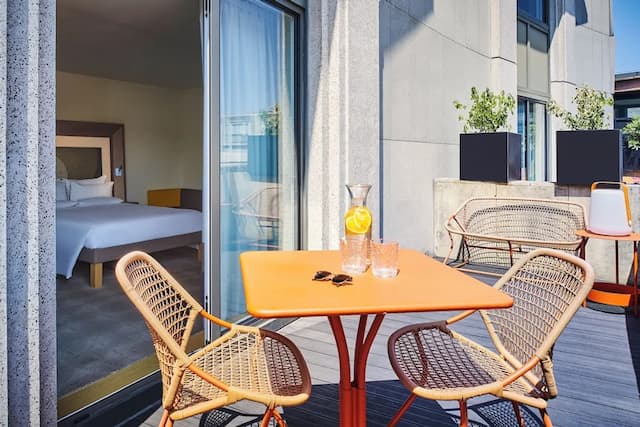 巴黎里昂火車站諾富特酒店-行政三人房, 1 張加大雙人床及 1 張梳化床-6