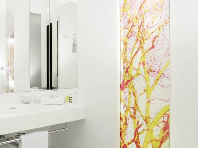 머큐어 파리 몽마르트르 사크레쾨르-슈피리어룸, 싱글침대 3개-4