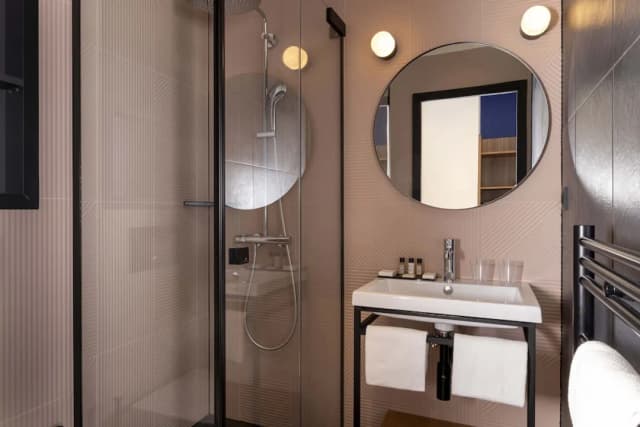 拉丁區馬隆巴黎藝術飯店-Communicating Double Room-8