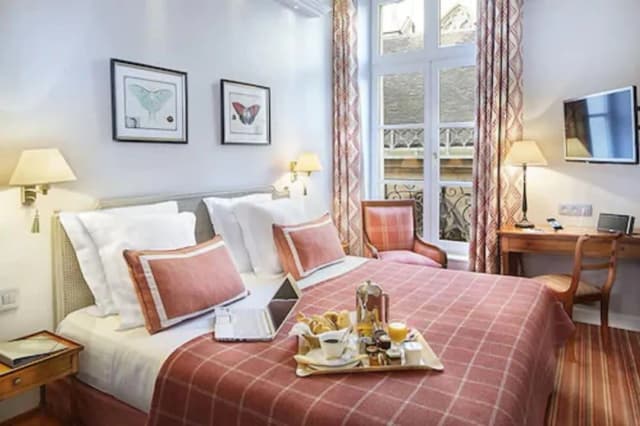 盧浮宮里拉思飯店-標準客房-1