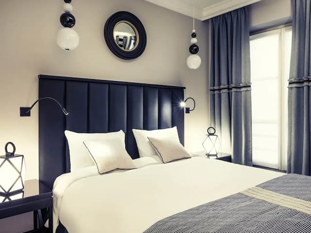 ルキュール パリ アルク ドゥ トリオンフ ワグラム-クラシック ダブルルーム ダブルベッド 1 台-1