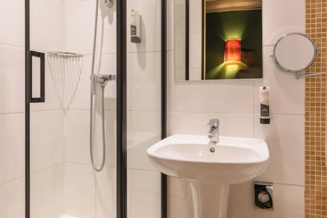 アバロン ホテル パリ ガール デュ ノール-シングルルーム-4