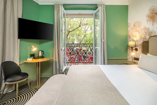 Avalon Hotel Paris Gare du Nord-Superior Double Room, Balcony-4