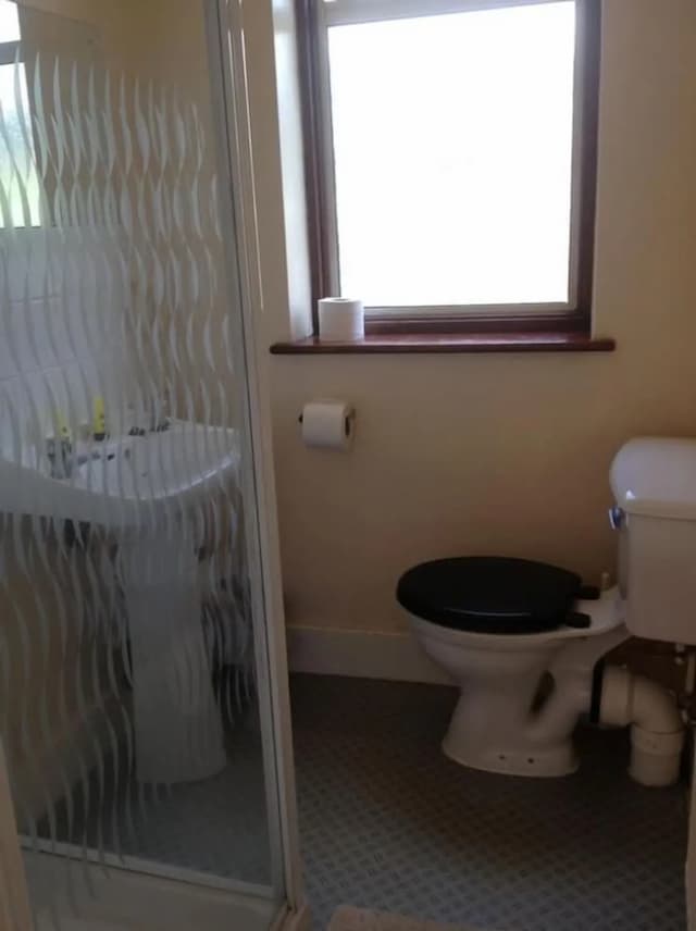 水晶小屋飯店-三人房, 共用浴室-4