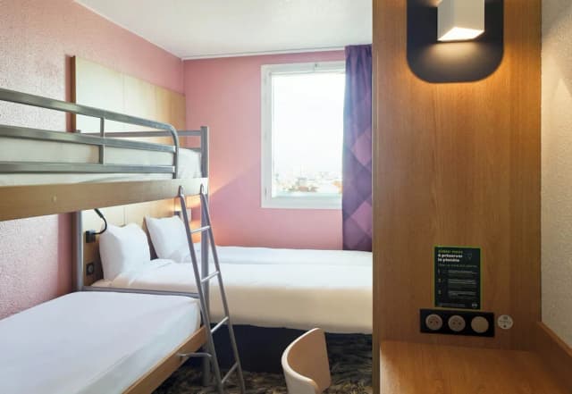 B&B HOTEL Paris Porte de la Villette-四人房, 无烟房-1