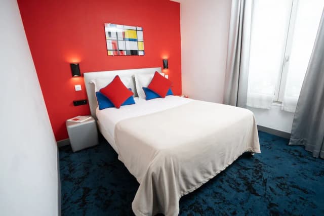 ホテル デュ モン ドール-スタンダード ダブルルーム-1