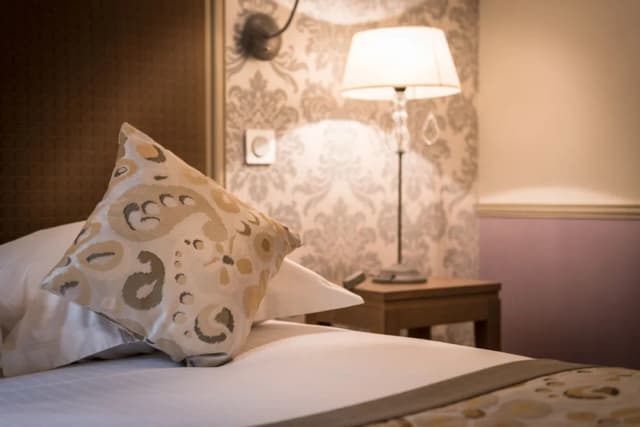 Hotel Monceau Wagram-Family Room-2