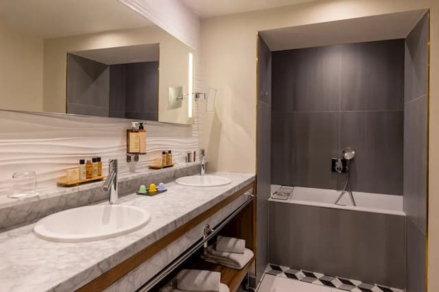 Mayflower Opéra-Junior Suite-4