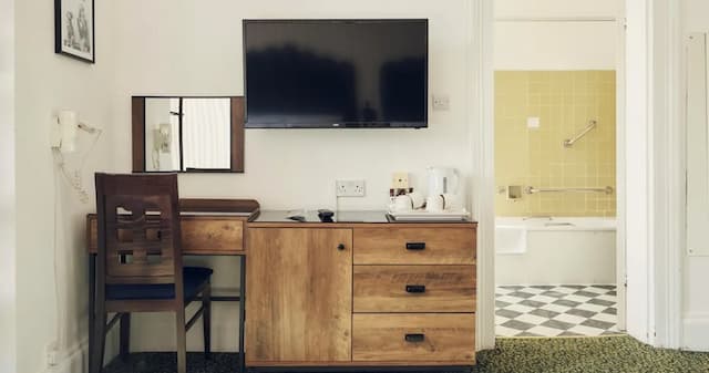 哥倫比亞飯店-家庭客房-3