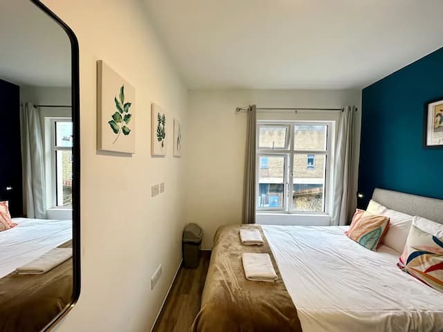 Smart Camden Inn Hostel-Double Room-1