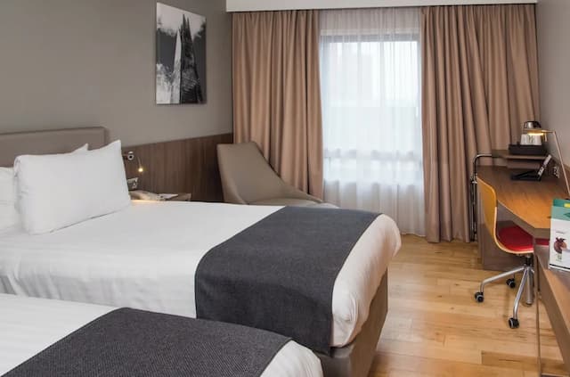 ホリデイ イン ロンドン - ウエスト by IHG-スタンダード ルーム シングルベッド 2 台-12