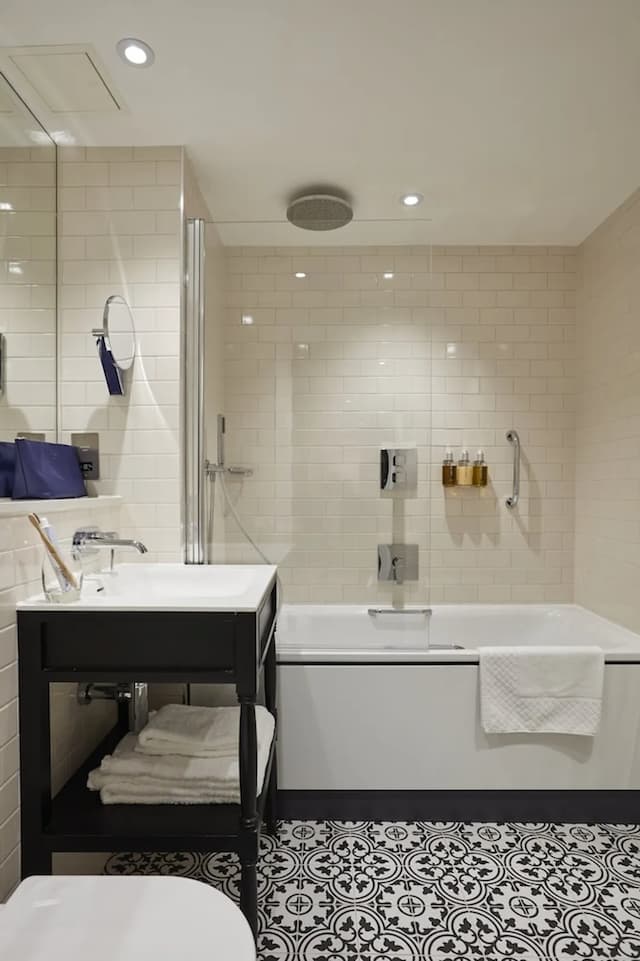 The Clermont London, Victoria-Suite-10