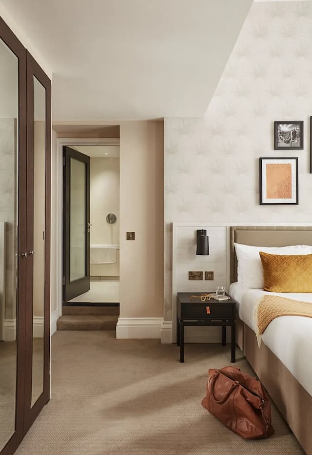 The Clermont London, Victoria-Superior Room, 1 King Bed with Sofa bed-2