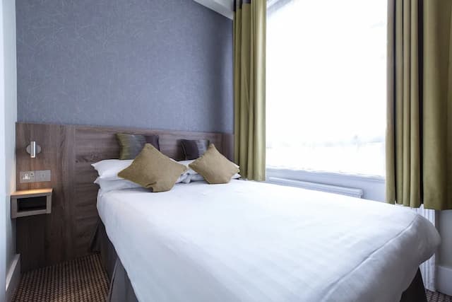 鳳凰酒店-尊尚單人房 (Small)-3