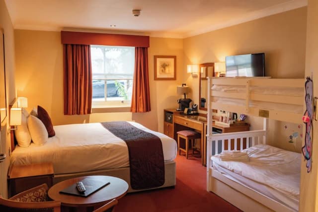 レッド ライオン ホテル ヒリンドン-ファミリー ルーム-1