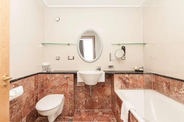 コートハウス ホテル-スタンダード ルーム シングルベッド 2 台-4