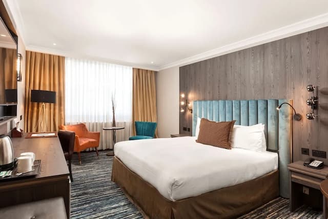 倫敦法院酒店-高級客房, 1 張特大雙人床-3