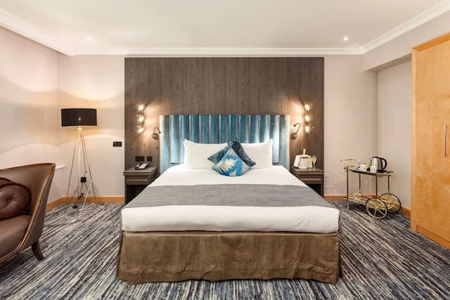 倫敦法院酒店-豪華客房-2