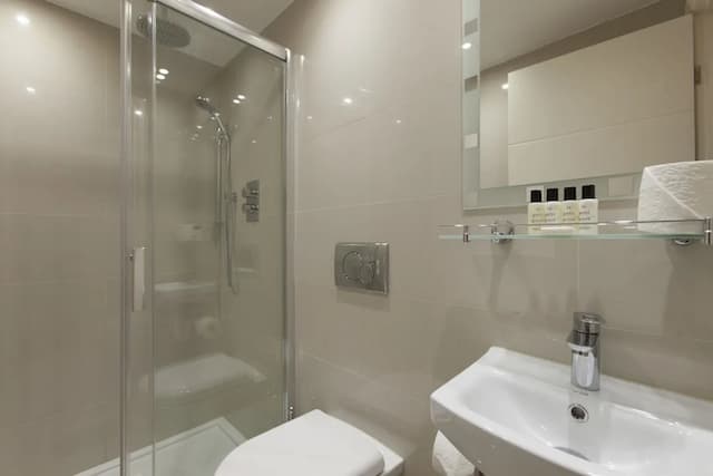 ホテル シェパーズ ブッシュ ロンドン-スタンダード ダブルルーム-14