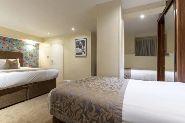 ホテル シェパーズ ブッシュ ロンドン-スタンダード 4 人部屋-7