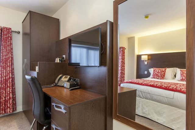 ホテル シェパーズ ブッシュ ロンドン-デラックス ダブルルーム-9