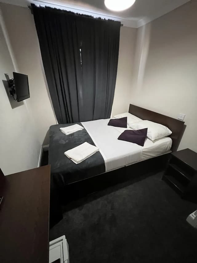 Goodwood Hotel-Double Room, Private Bathroom-4