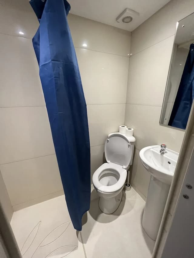 Goodwood Hotel-Single Room, Private Bathroom-4