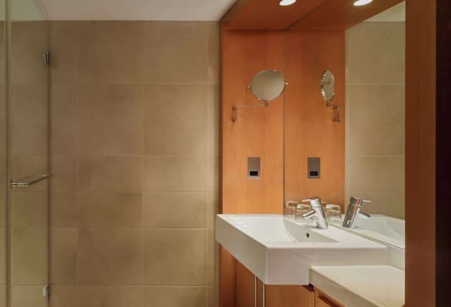 倫敦河畔麗亭飯店-開放式客房, 1 張特大雙人床, 簡易廚房-8