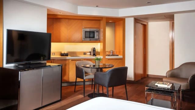 倫敦河畔麗亭飯店-開放式客房, 1 張特大雙人床, 簡易廚房-4