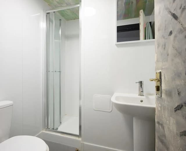 NX London Hostel-Triple Room-4