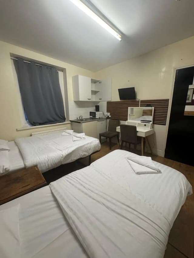 安瓦爾之家-三人房 (37 Collingaham Place)-20