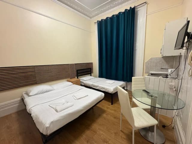 安瓦爾之家-三人房 (37 Collingaham Place)-17