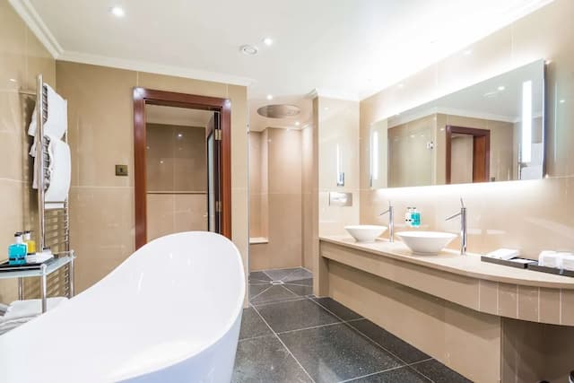 倫敦希思羅愛德華麗笙藍標飯店及會議中心-套房, 1 間臥室-12