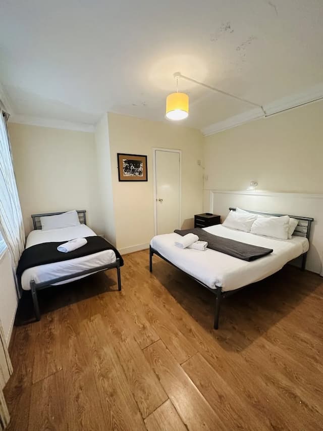 朗斯黛爾酒店-三人房, 獨立浴室-1