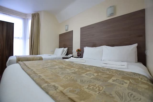 ラッキー 8 ホテル-スーペリア ツインルーム-1